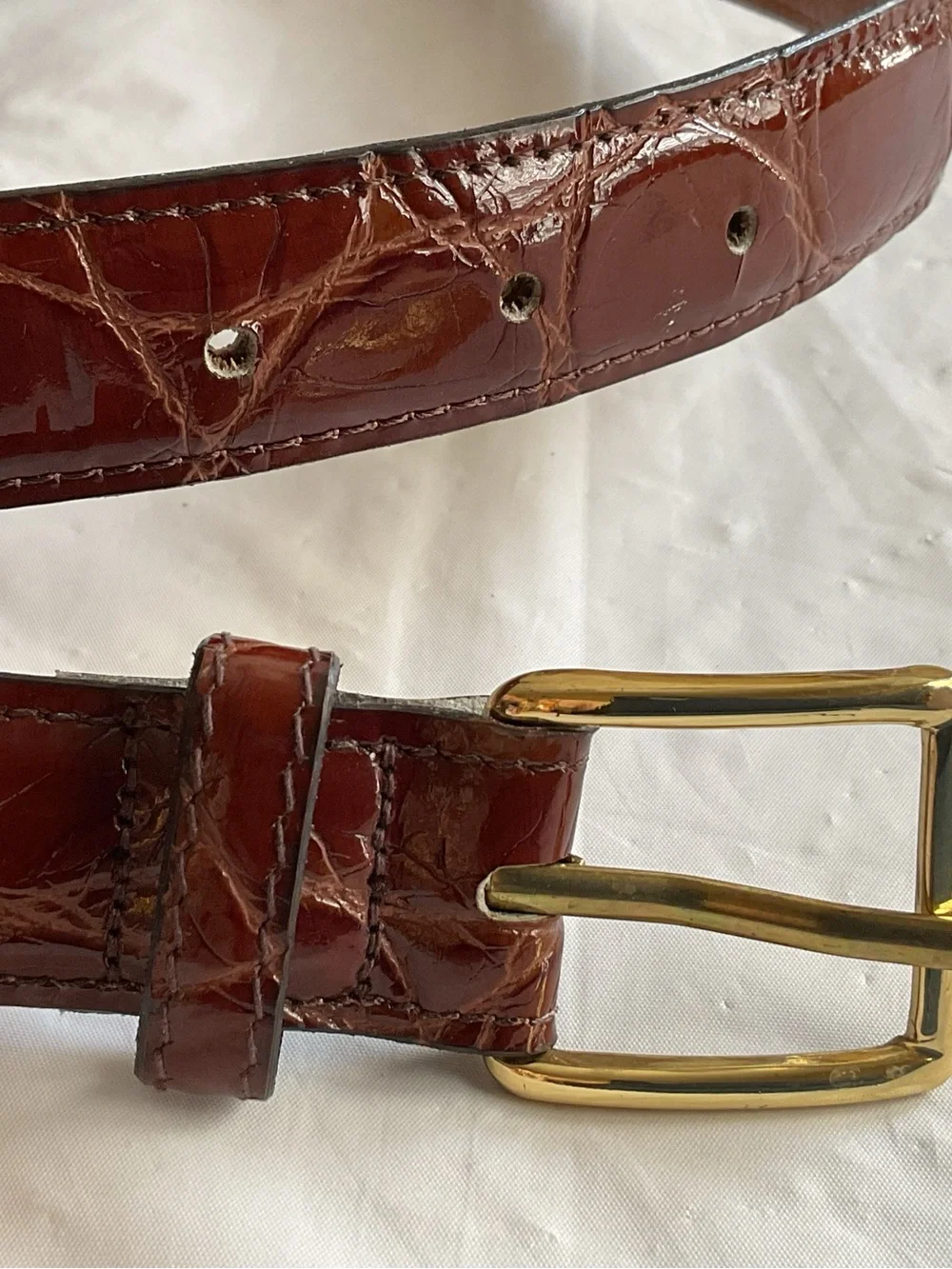 VTG Christian Dior Classic Genuine Leather Glazed Chestnut Alligator Belt- 32”